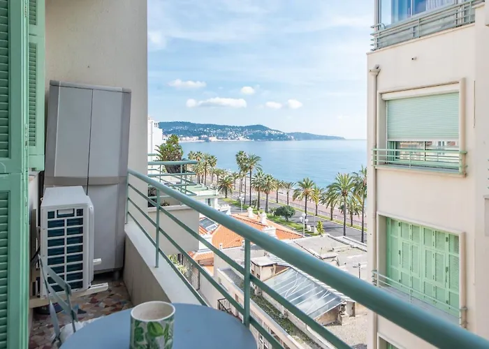 La Suite 111